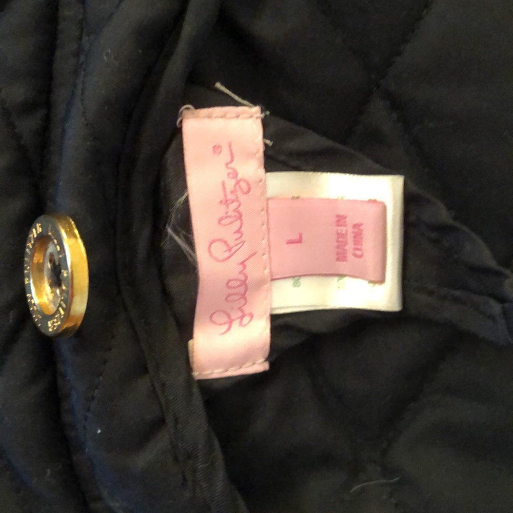 Lilly Pulitzer Double sided Puffer Vest - Picture 8 of 10